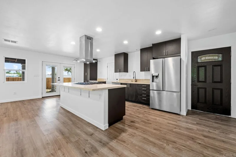 4585 Mount Henry Place, San Diego, CA 92117
