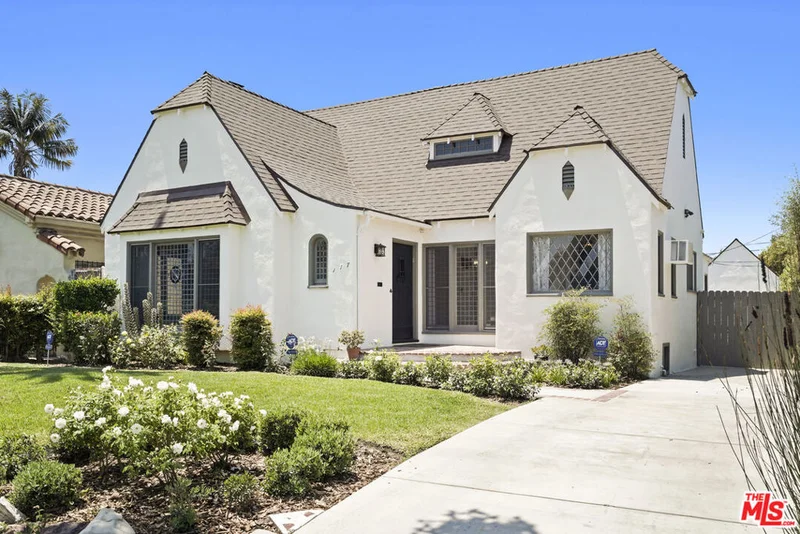 117 N Martel Avenue, Los Angeles, CA 90036