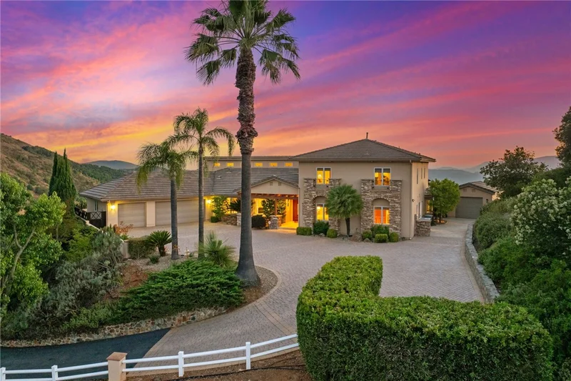 45250 Tomasito Circle, Temecula, CA 92590