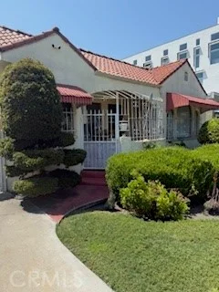 2541 S Curson Avenue, Los Angeles, CA 90016