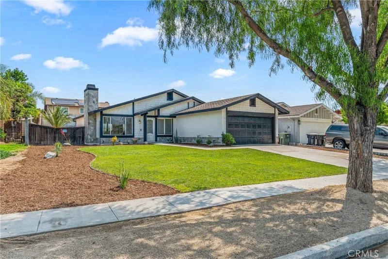 1157 Fallbrook Drive, Corona, CA 92878