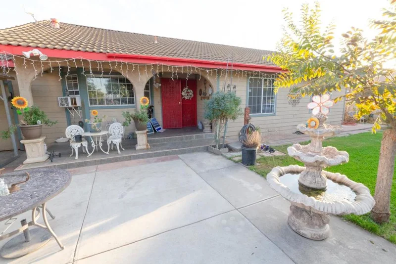10475 Mission Avenue, Le Grand, CA 95333
