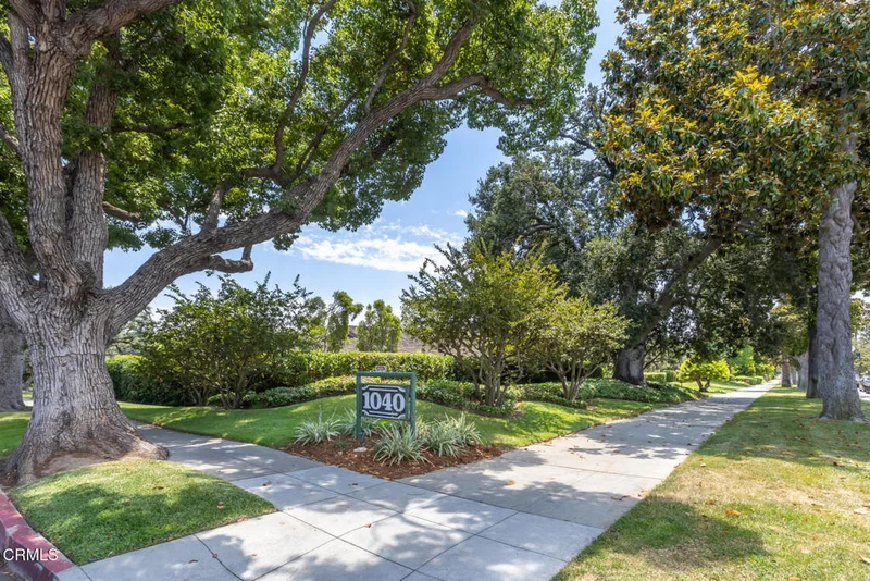 1040 S Orange Grove Boulevard 11, Pasadena, CA 91105