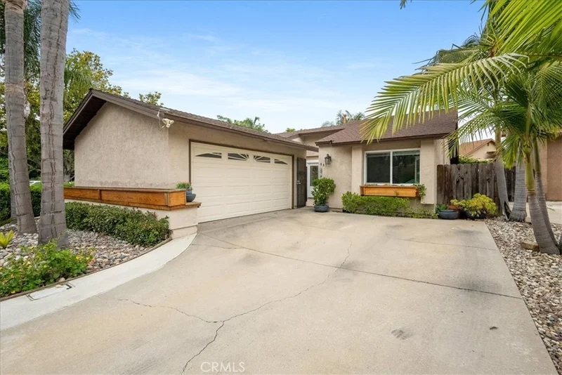 849 Shade Tree Lane, Fallbrook, CA 92028
