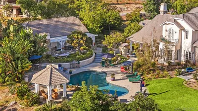 14786 Rancho Santa Fe Farms Rd photo 2