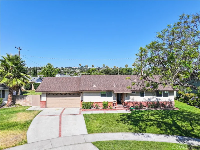 2709 N Dunfield Street, Orange, CA 92865