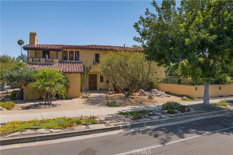 516 E Stocker Street, Glendale, CA 91207