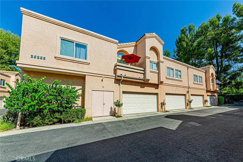 25256 Steinbeck Avenue F, Stevenson Ranch, CA 91381