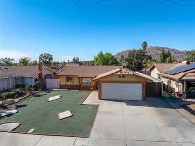 11587 Triumph Lane photo 2