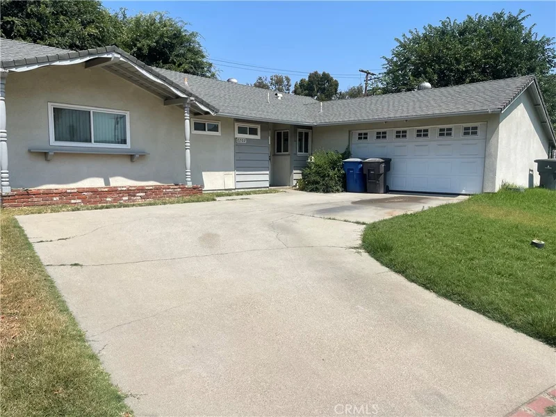 7702 Cassia Ave, Riverside, CA 92504