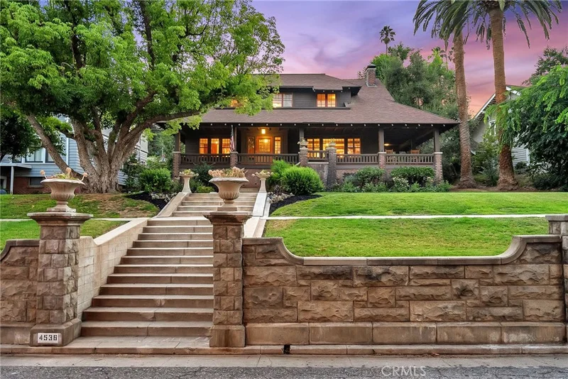 4536 Indian Hill Road, Riverside, CA 92501