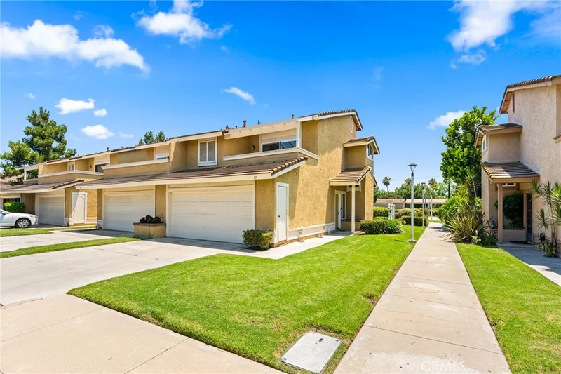 4150 Schaefer Avenue 17, Chino, CA 91710