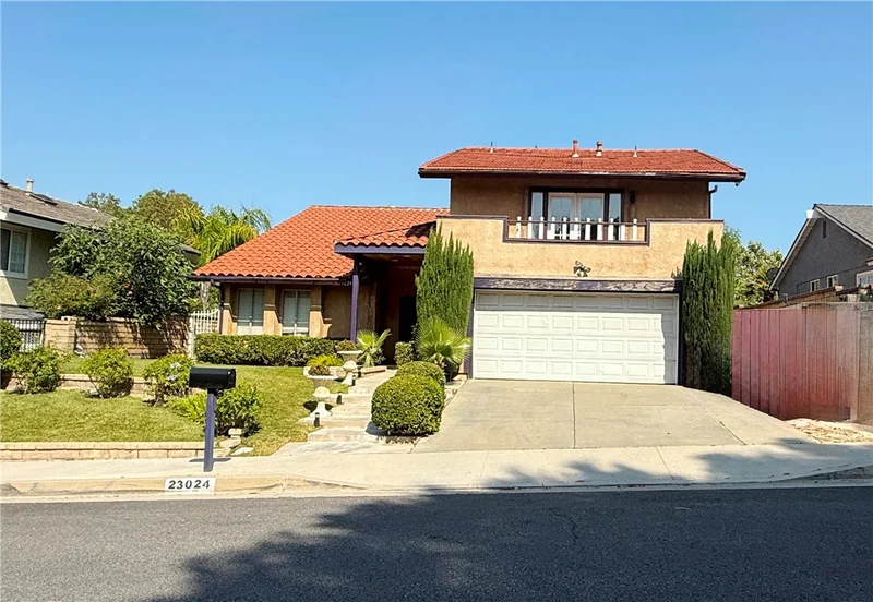 23024 Vista Delgado Drive, Valencia, CA 91354