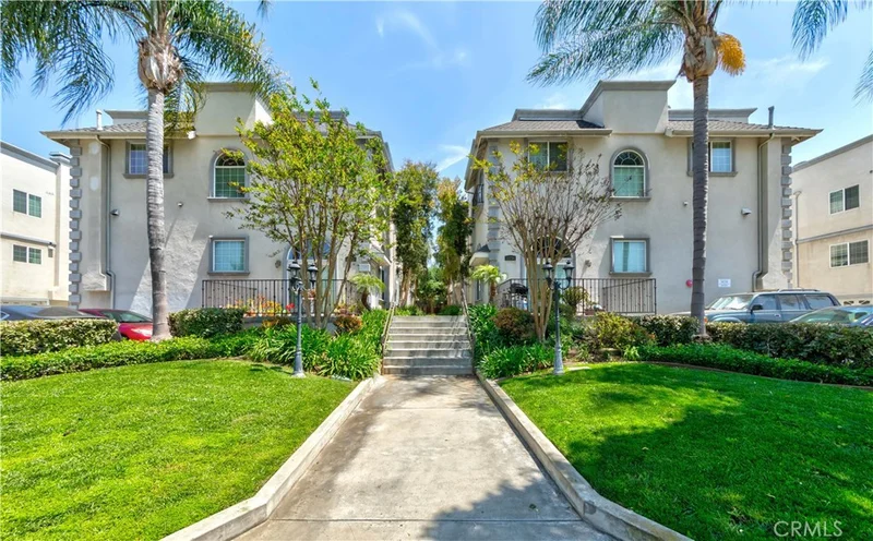 11734 Valley View Avenue 5, Whittier, CA 90604