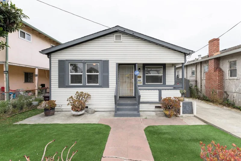 432 Hale Avenue, Oakland, CA 94603