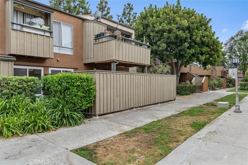 1001 W Stevens Avenue 319, Santa Ana, CA 92707