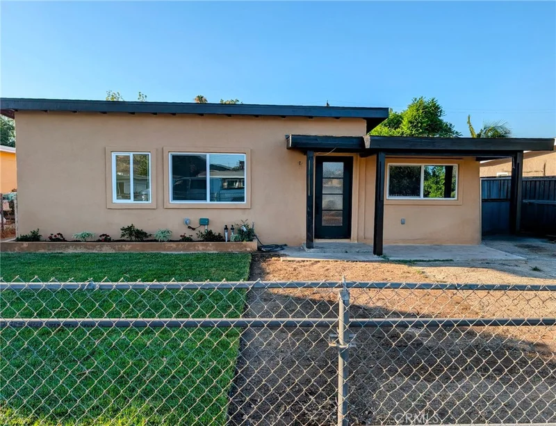 18612 13th Street, Bloomington, CA 92316