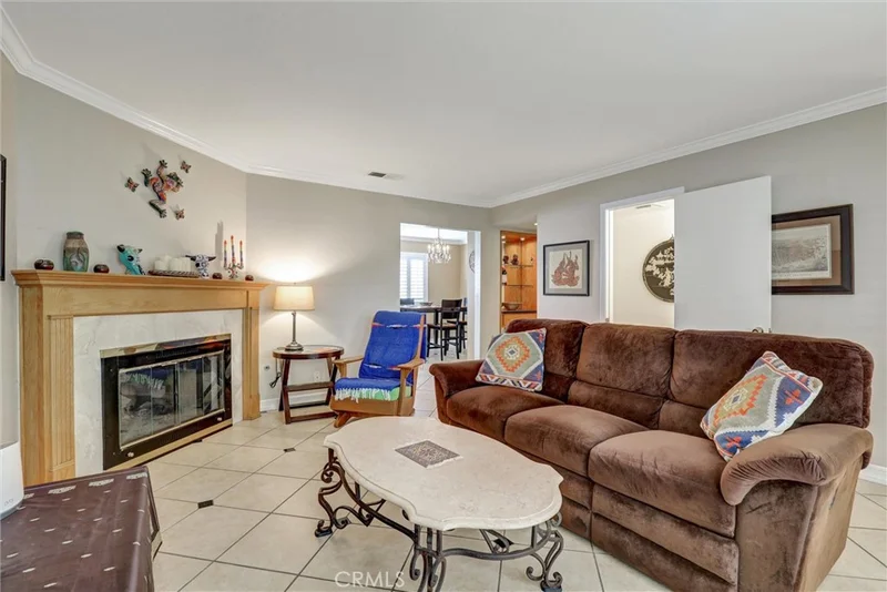 2254 Gaviota Avenue 29, Signal Hill, CA 90755