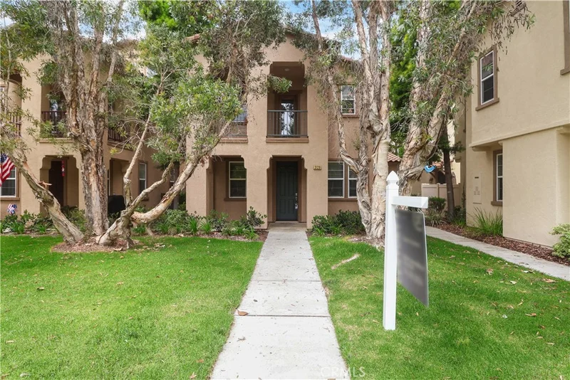 3129 N Ventura Road