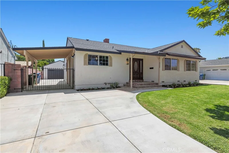 6250 Tunney Avenue, Tarzana, CA 91335