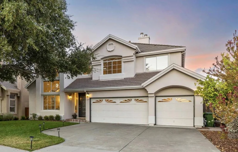904 Capri Drive, Campbell, CA 95008