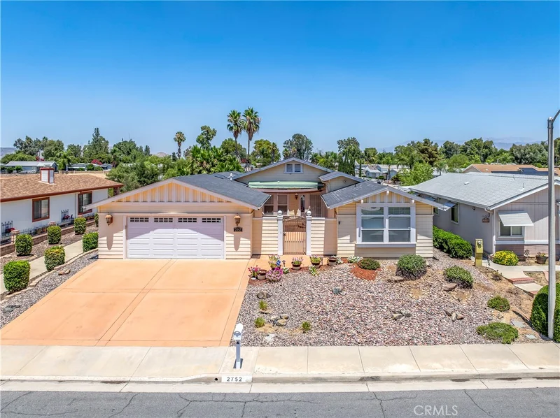 2752 Peach Tree Street, Hemet, CA 92545