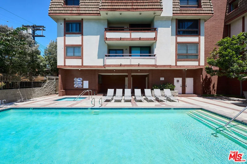 8828 Pershing Drive 313, Playa Del Rey, CA 90293
