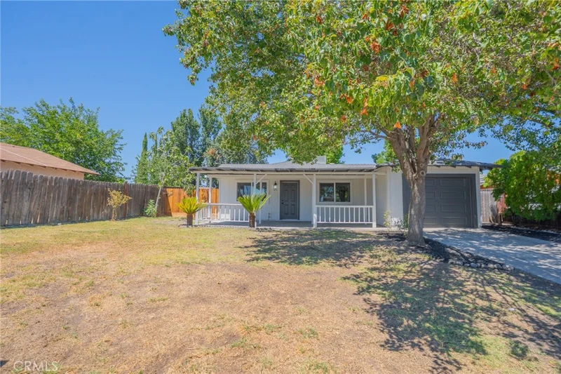 2786 Evelyn Lane