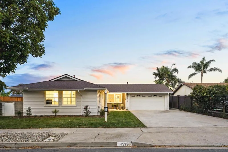 4539 La Crosse Ave, San Diego, CA 92117