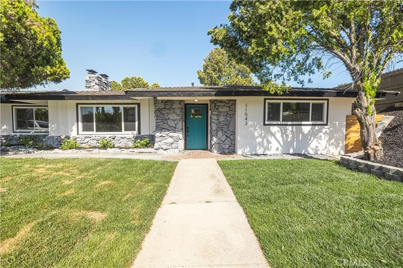 11543 Hillcrest Court, Loma Linda, CA 92354