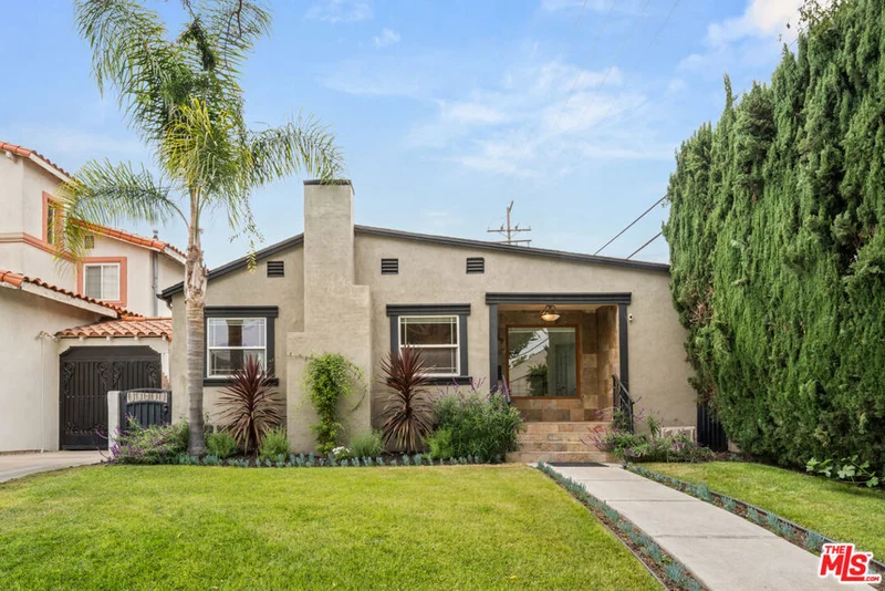 419 S Almont Drive, Beverly Hills, CA 90211