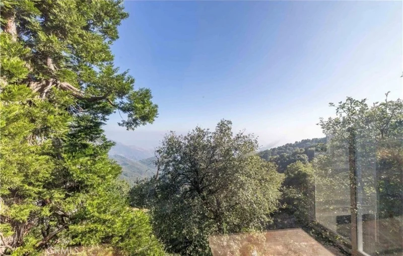 28503 Rim Of The World