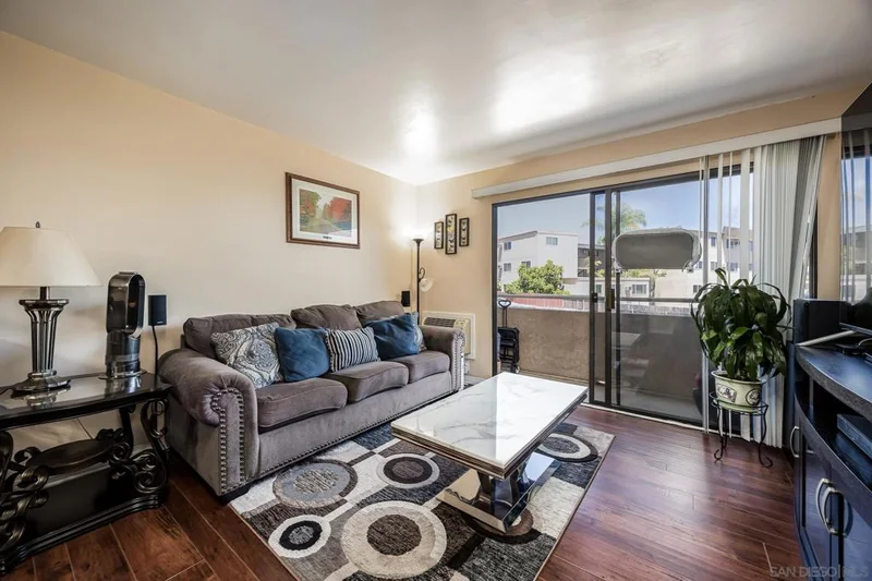 4540 60th St Unit 203, San Diego, CA 92115