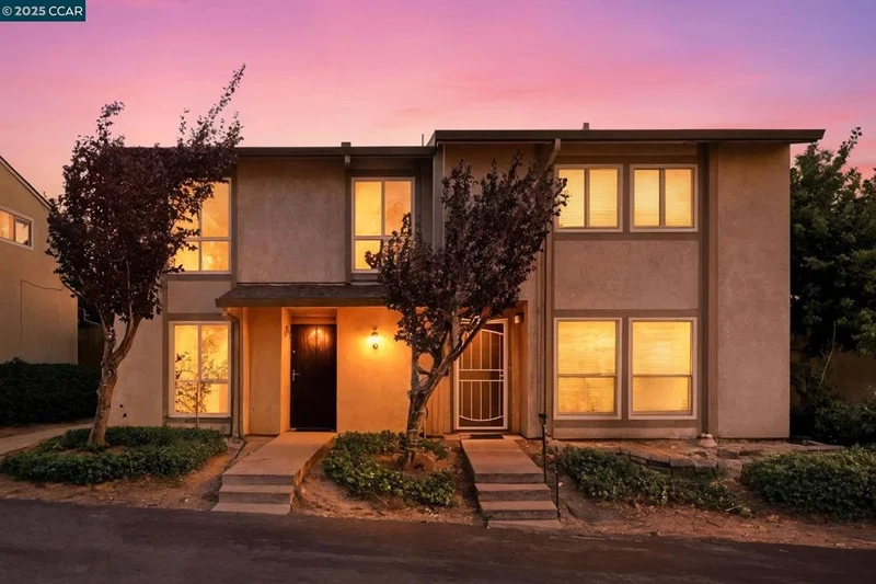 1880 Tesoro Ct, Pinole, CA 94564