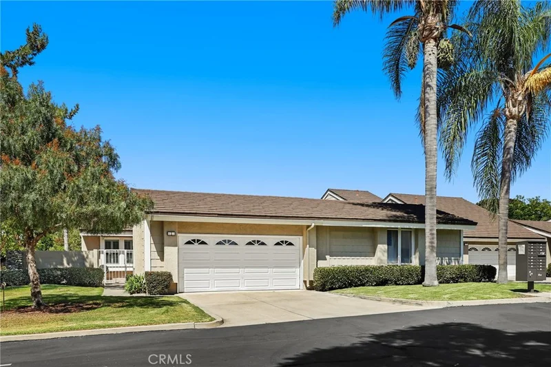 1 Springwater 55, Irvine, CA 92604