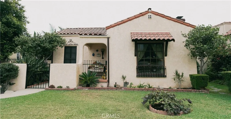 424 W 11th Street, Azusa, CA 91702