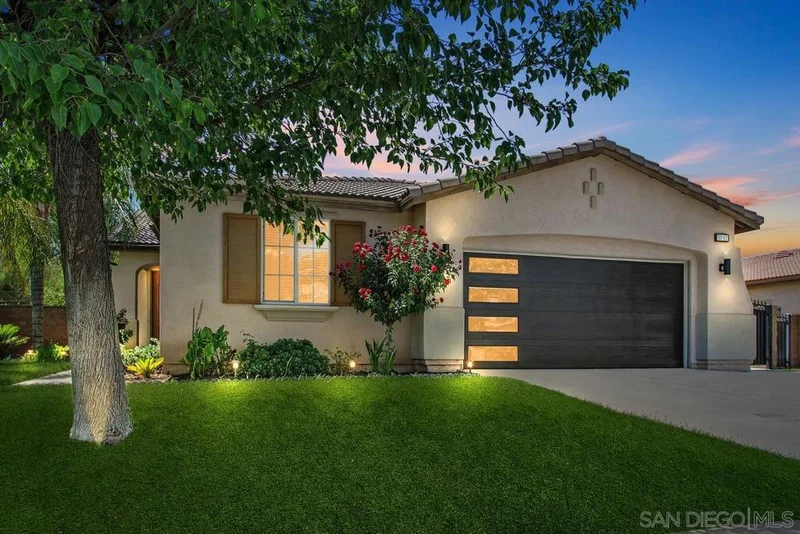 1132 Tabernacle Ln, San Jacinto, CA 92582