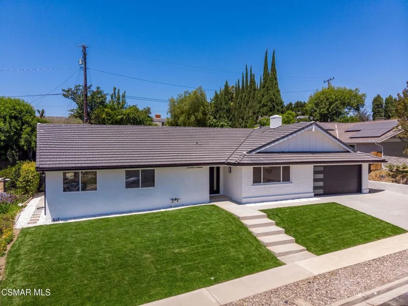 125 Erten Street, Thousand Oaks, CA 91360