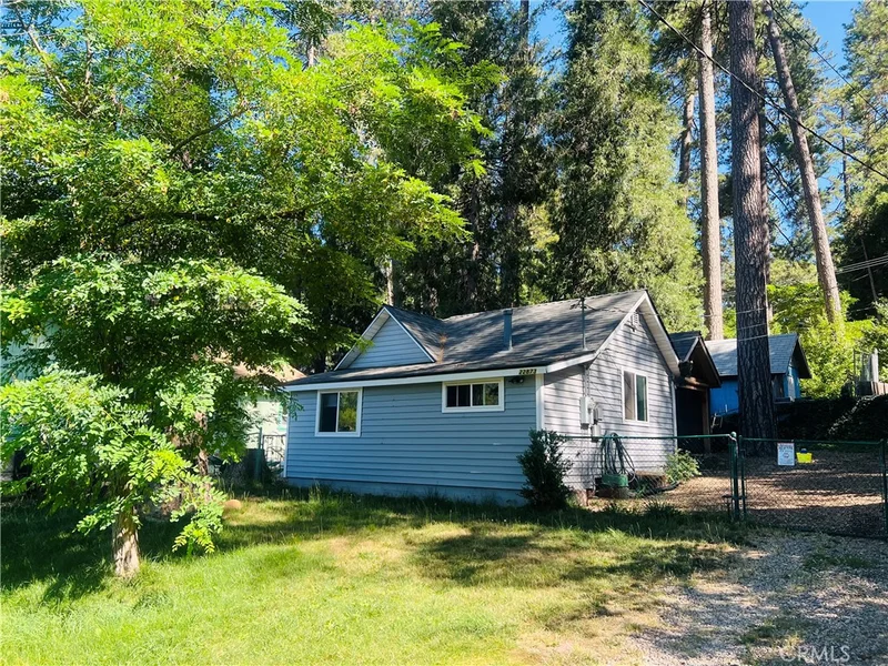 22873 Fir Lane, Crestline, CA 92325