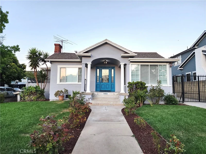 900 3rd Avenue, Los Angeles, CA 90019