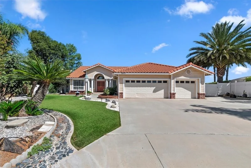22711 Pebblestone Drive, Nuevo, CA 92567