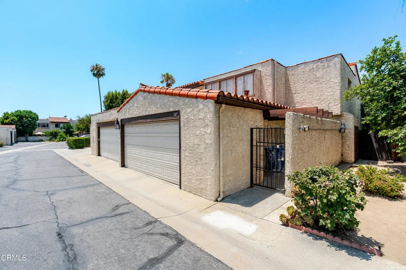 9025 Willis Avenue 147, Panorama City, CA 91402