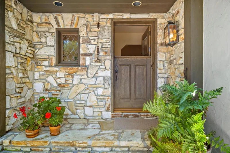 0 SE Corner Santa Rita And 6th, Carmel, CA 93921