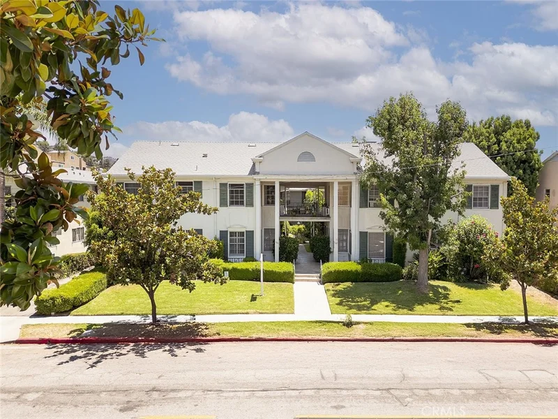 1124 N Louise Street B, Glendale, CA 91207