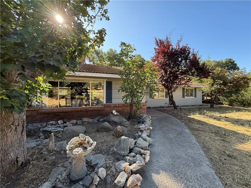 5100 Silva Road, Mariposa, CA 95338