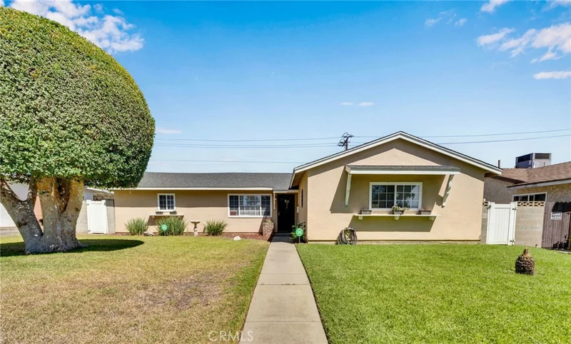 10189 Mills Avenue, Montclair, CA 91763