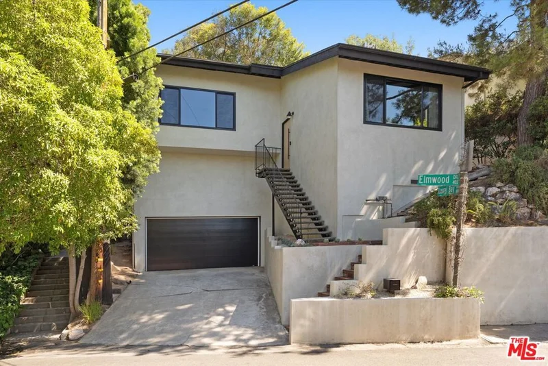 424 Elmwood Drive, Pasadena, CA 91105