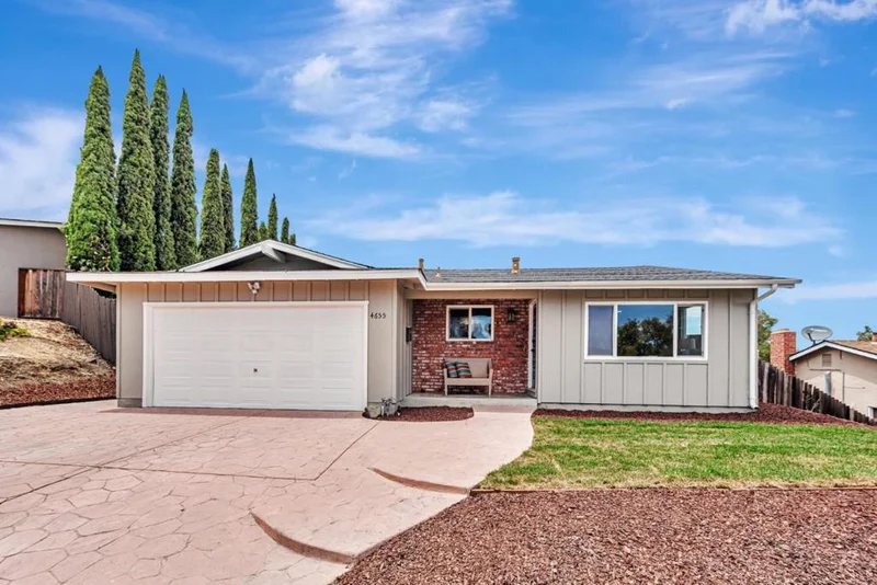 4655 Paloma Avenue, San Jose, CA 95111