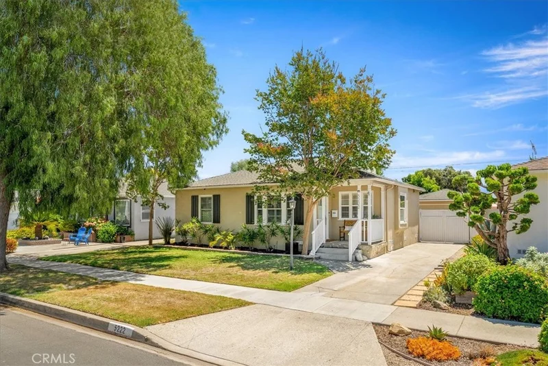 5222 E Parkcrest Street, Long Beach, CA 90808