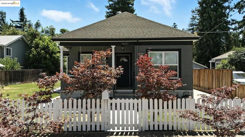1647 B St, Napa, CA 94559